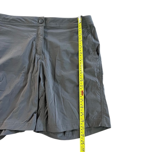 L.L.Bean Comfort Trail Shorts Women’s Size 10 Brown Nylon Stretch Hiking Outdoor - Picture 7 of 12